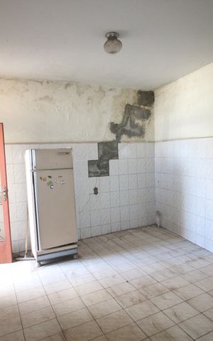 Casa para alugar com 80m², 2 quartos e 4 vagasCozinha