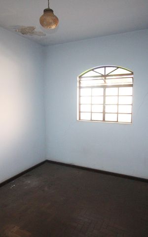 Casa para alugar com 80m², 2 quartos e 4 vagasQuarto 1