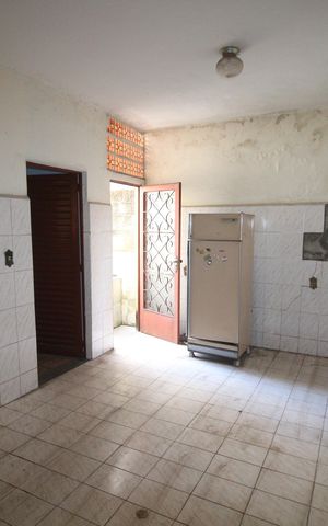 Casa para alugar com 80m², 2 quartos e 4 vagasCozinha