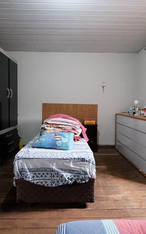 Casa à venda com 80m², 2 quartos e 2 vagasQuarto 2