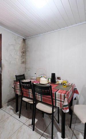 Casa à venda com 80m², 2 quartos e 2 vagasSala/Cozinha