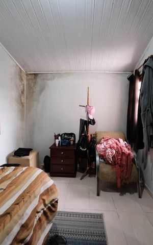 Casa à venda com 80m², 2 quartos e 2 vagasQuarto 1
