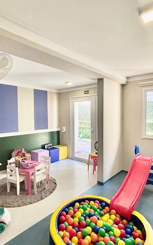Apartamento para alugar com 34m², 1 quarto e sem vaga Apartamento para alugar com 34m², 1 quarto e sem vagaÁrea comum - Playground