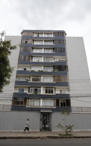 Apartamento à venda com 165m², 3 quartos e 2 vagasFachada