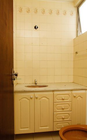 Apartamento à venda com 165m², 3 quartos e 2 vagasBanheiro da Suíte