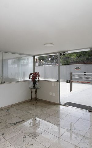 Apartamento à venda com 165m², 3 quartos e 2 vagasHall de entrada