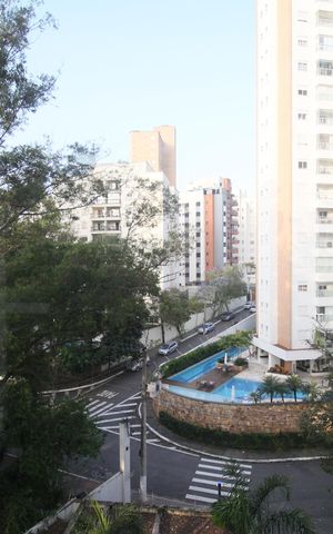 Apartamento à venda com 66m², 2 quartos e 2 vagasVaranda