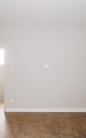Casa para alugar com 220m², 3 quartos e 3 vagas Casa para alugar com 220m², 3 quartos e 3 vagasQuarto 2