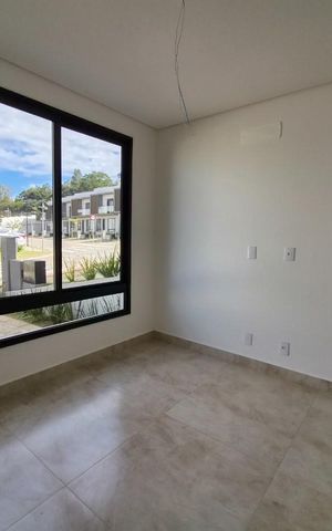 Casa de condomínio à venda com 152m², 3 quartos e 2 vagas Casa de condomínio à venda com 152m², 3 quartos e 2 vagasSala