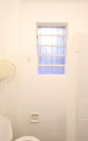 Apartamento à venda com 77m², 3 quartos e sem vagaBanheiro