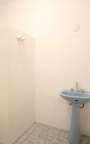 Apartamento à venda com 77m², 3 quartos e sem vagaBanheiro