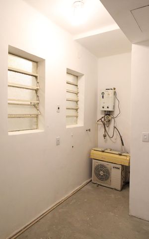 Apartamento à venda com 77m², 3 quartos e sem vagaÁrea de Serviço
