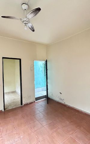 Casa para alugar com 50m², 2 quartos e sem vagaSala