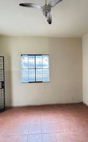 Casa para alugar com 50m², 2 quartos e sem vagaSala