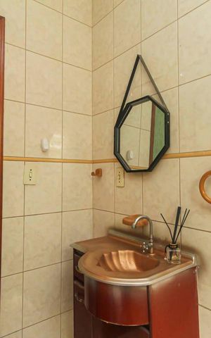 Casa à venda com 205m², 4 quartos e 2 vagas Casa à venda com 205m², 4 quartos e 2 vagasBanheiro 2