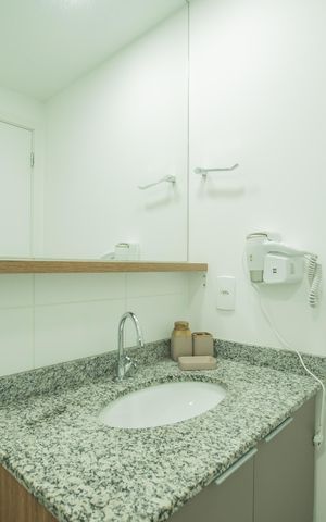 Studio à venda com 27m², 1 quarto e sem vaga Studio à venda com 27m², 1 quarto e sem vagaBanheiro