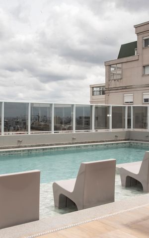Studio à venda com 27m², 1 quarto e sem vaga Studio à venda com 27m², 1 quarto e sem vagaÁrea comum - Piscina