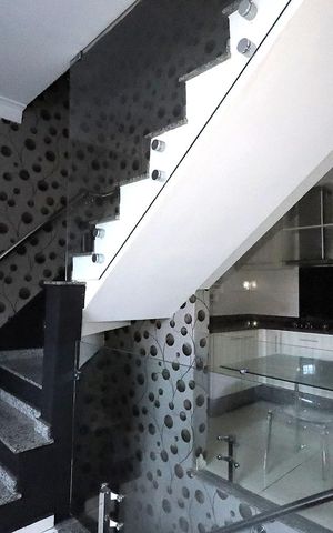 Casa para alugar com 64m², 2 quartos e 2 vagas Casa para alugar com 64m², 2 quartos e 2 vagasSala