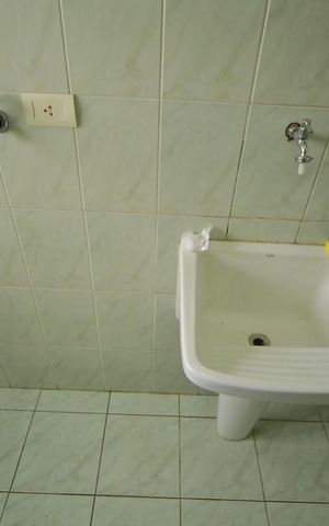 Apartamento à venda com 65m², 2 quartos e 1 vagaÁrea de Serviço