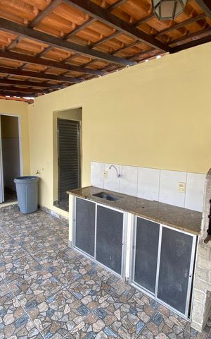 Apartamento para alugar com 180m², 3 quartos e 1 vaga