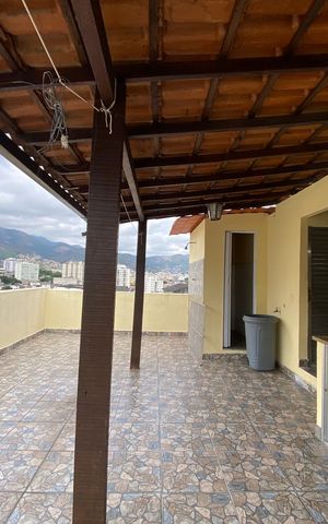 Apartamento para alugar com 180m², 3 quartos e 1 vaga