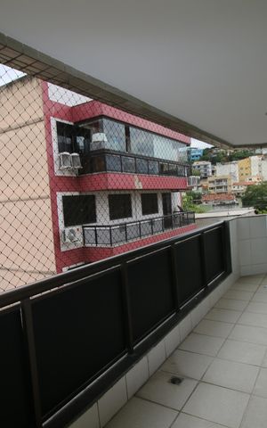 Apartamento à venda com 115m², 3 quartos e 1 vagaVaranda