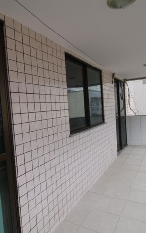 Apartamento à venda com 115m², 3 quartos e 1 vagaVaranda