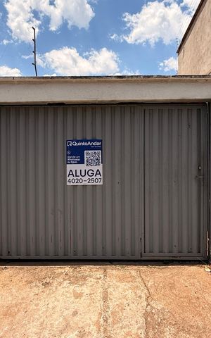 Casa para alugar com 55m², 2 quartos e sem vagaFachada