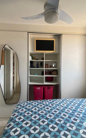 Apartamento à venda com 60m², 3 quartos e 1 vaga Apartamento à venda com 60m², 3 quartos e 1 vagaSuíte