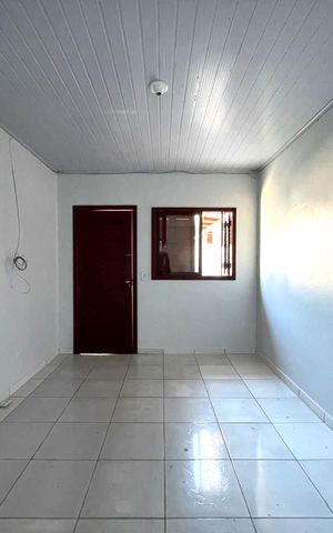 Casa para alugar com 42m², 2 quartos e 1 vaga