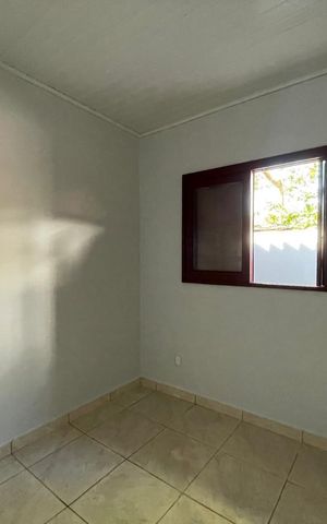 Casa para alugar com 42m², 2 quartos e 1 vaga