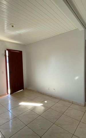 Casa para alugar com 42m², 2 quartos e 1 vaga