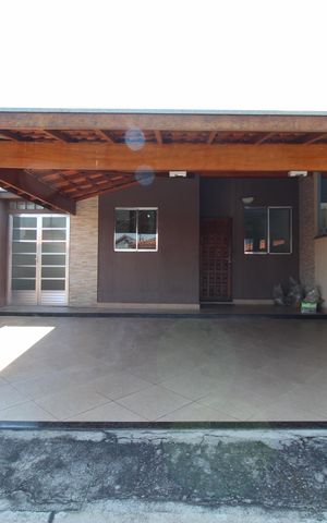 Casa para alugar com 83m², 3 quartos e 2 vagasGaragem