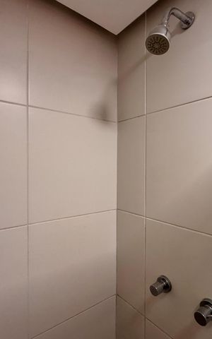 Apartamento à venda com 75m², 2 quartos e 1 vaga Apartamento à venda com 75m², 2 quartos e 1 vagaSuíte - Banheiro
