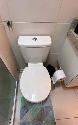 Apartamento à venda com 75m², 2 quartos e 1 vaga Apartamento à venda com 75m², 2 quartos e 1 vagaBanheiro Social