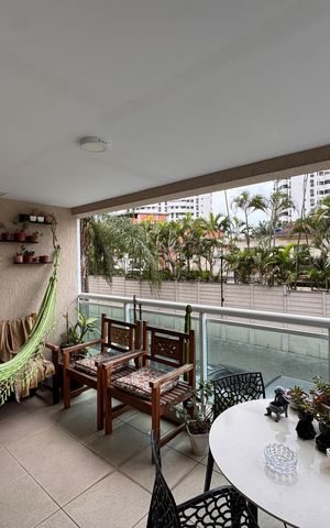 Apartamento à venda com 75m², 2 quartos e 1 vaga Apartamento à venda com 75m², 2 quartos e 1 vagaVaranda