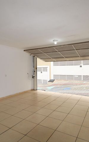 Casa de condomínio para alugar com 115m², 3 quartos e 2 vagasGaragem