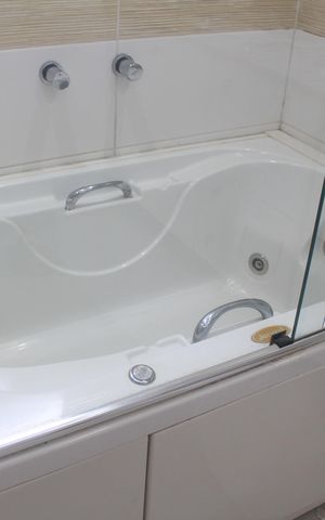 Apartamento à venda com 156m², 3 quartos e 3 vagasBanheiro da Suíte 1