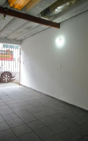 Casa à venda com 126m², 2 quartos e 1 vagaGaragem 