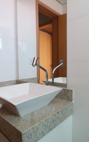 Apartamento para alugar com 72m², 2 quartos e 2 vagasBanheiro Social