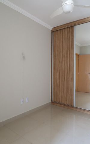Apartamento para alugar com 72m², 2 quartos e 2 vagasQuarto 2 - Suíte