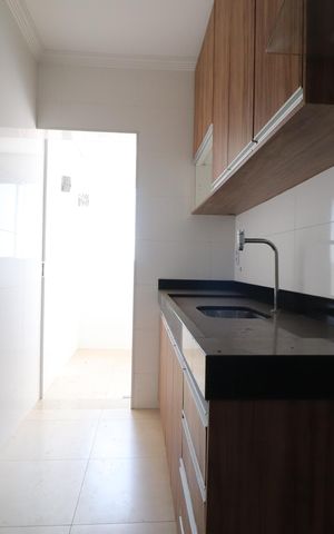 Apartamento para alugar com 72m², 2 quartos e 2 vagasCozinha