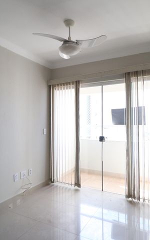 Apartamento para alugar com 72m², 2 quartos e 2 vagasSala
