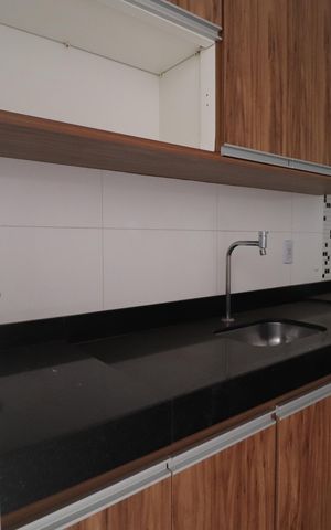 Apartamento para alugar com 72m², 2 quartos e 2 vagasCozinha