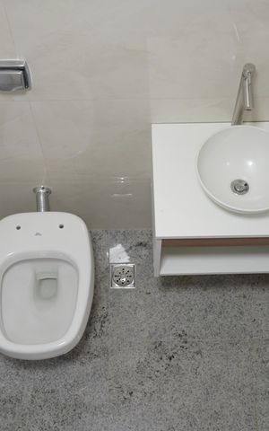 Apartamento para alugar com 66m², 2 quartos e 1 vagaBanheiro