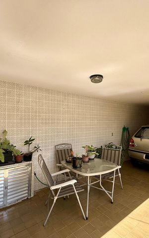 Casa para alugar com 400m², 3 quartos e 2 vagas Casa para alugar com 400m², 3 quartos e 2 vagasGaragem