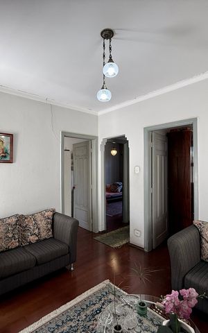 Casa para alugar com 400m², 3 quartos e 2 vagas Casa para alugar com 400m², 3 quartos e 2 vagasSala