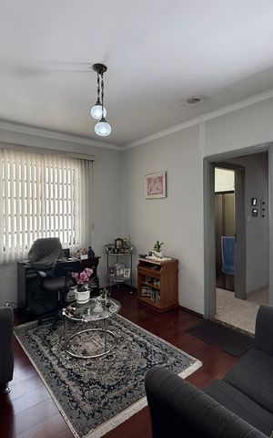 Casa para alugar com 400m², 3 quartos e 2 vagas Casa para alugar com 400m², 3 quartos e 2 vagasSala