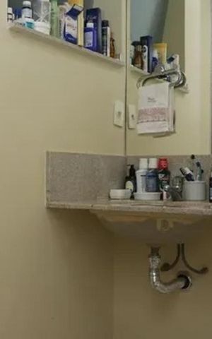 Apartamento à venda com 65m², 1 quarto e sem vaga Apartamento à venda com 65m², 1 quarto e sem vagaBanheiro