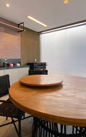 Casa de condomínio à venda com 502m², 6 quartos e 4 vagas Casa de condomínio à venda com 502m², 6 quartos e 4 vagasEspaço Gourmet